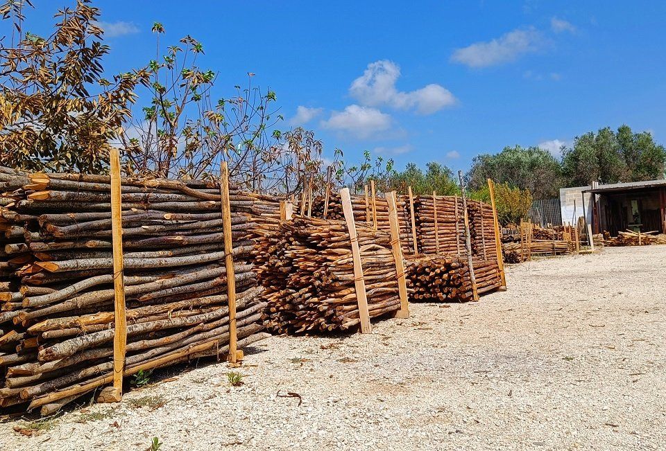 Paleria in legno di castagno