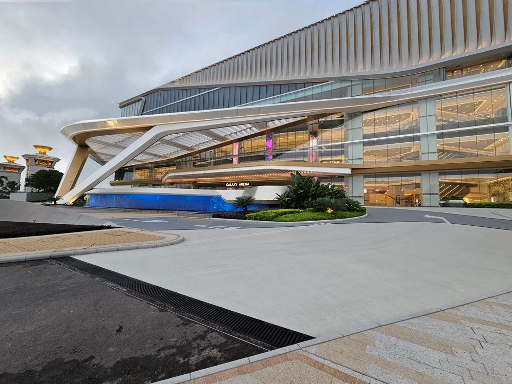 External with internal view