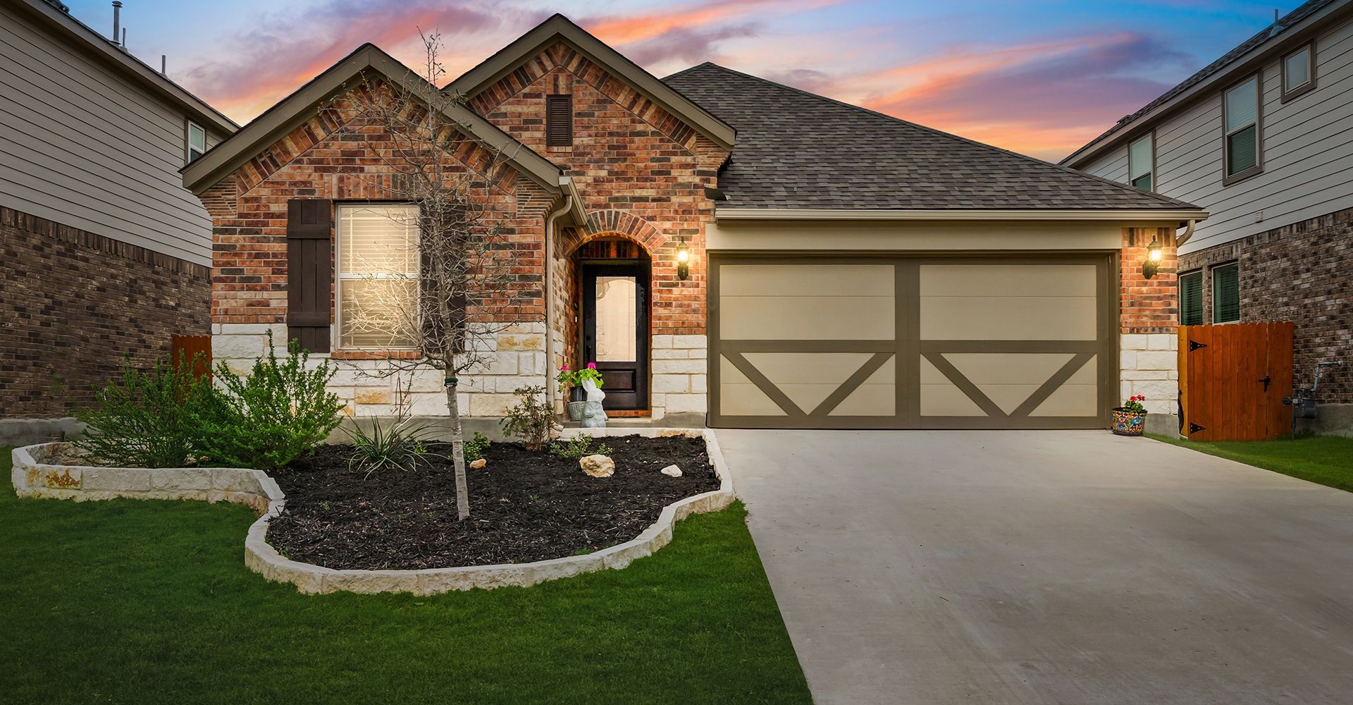 Outdoor Brick Veneer