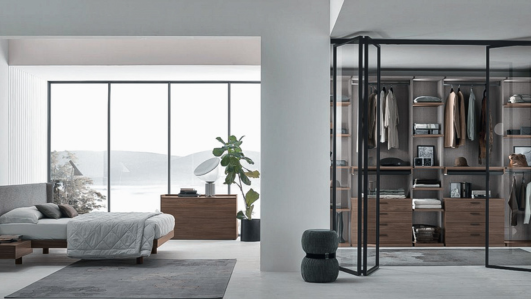 cabine armadio legno chiaro