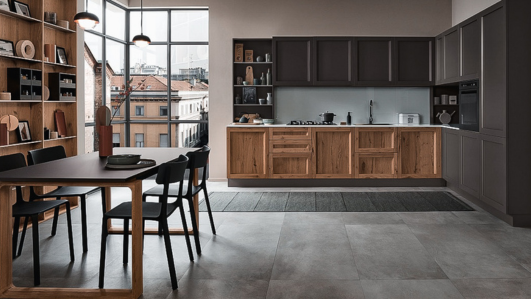 cucina con superfici acciaio