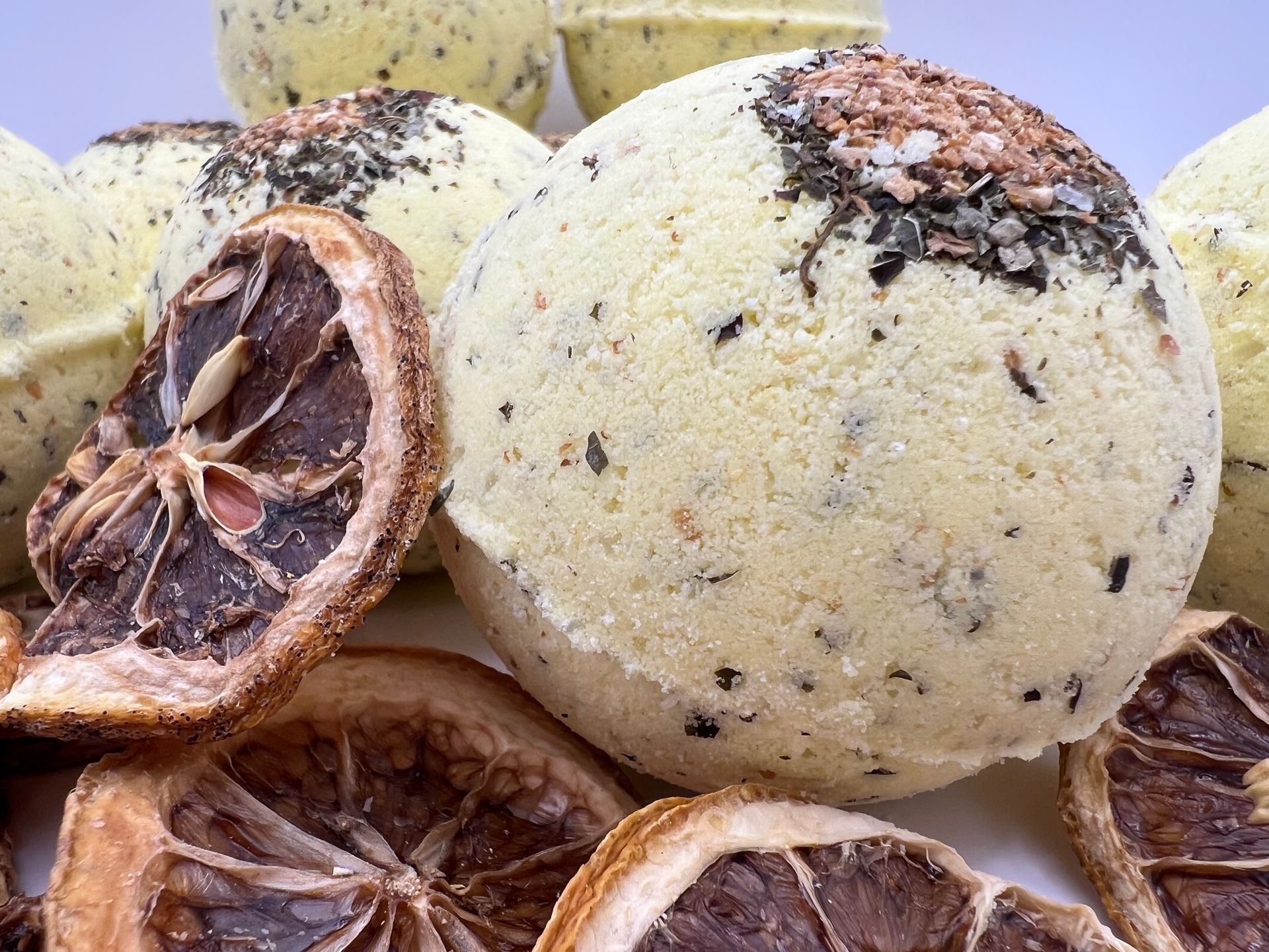 Lemon balm Bath Bomb, with lemon peel & lemon balm