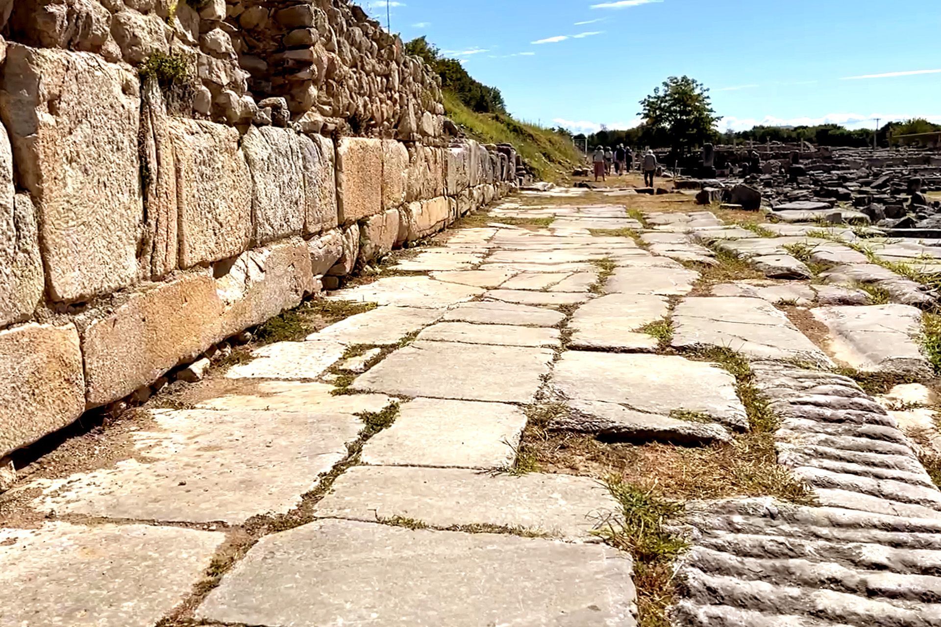 roman-road-via-egnatia-ancient-philippi-macedonia-greece
