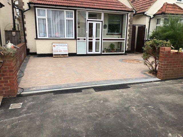 Block paving Driveway Osterley by West London Paving