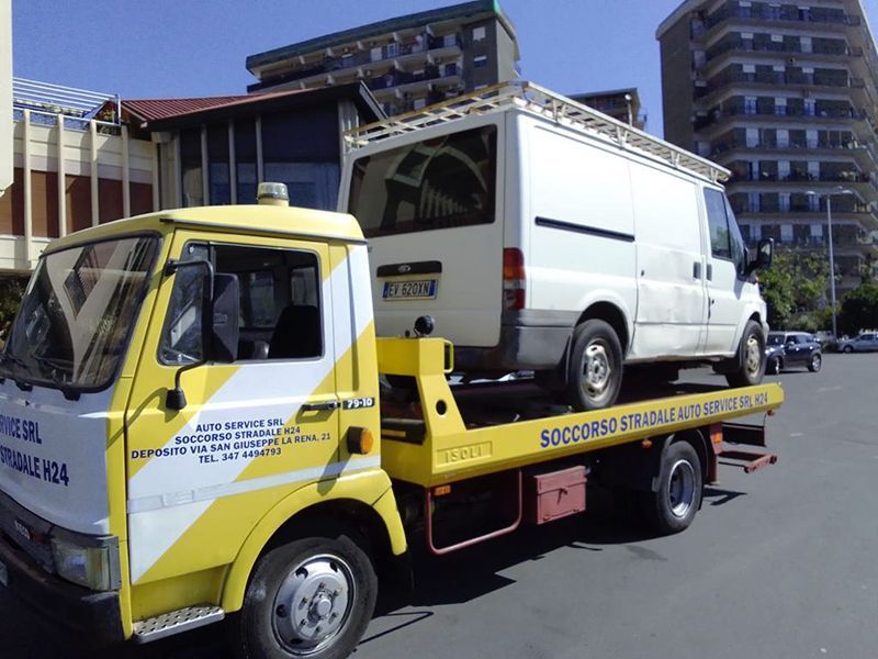 recupero mezzi incidentati