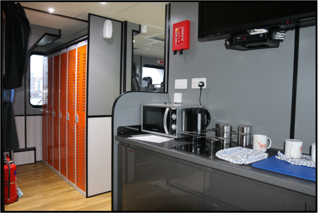 Saloon fit-out 2