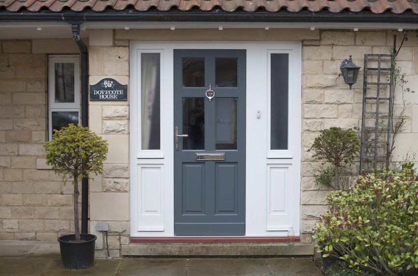 Family house in Yorkshire, Grey and White front door