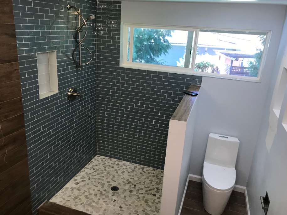 Shower and Toilet Room — Bellevue, WA — H&S Services LLC