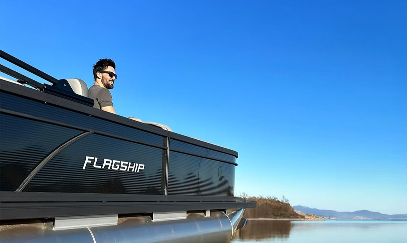 Flagship Discover from Flux Marine Electric pontoon