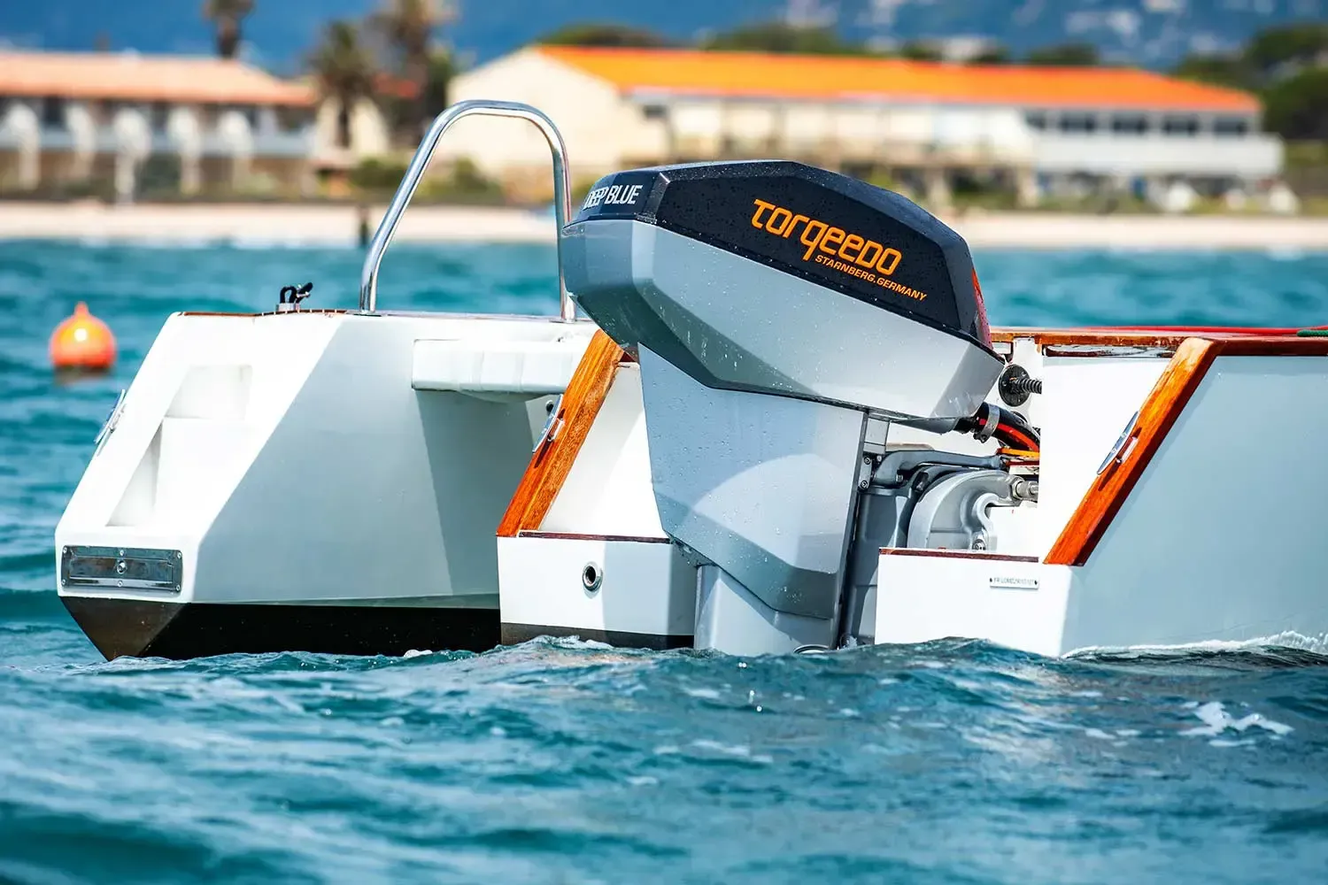 Torqeedo electric outboard trimaran day cruiser on Orphie 29