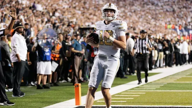 Georgia Tech knocks off Colorado 27-20 in season opener