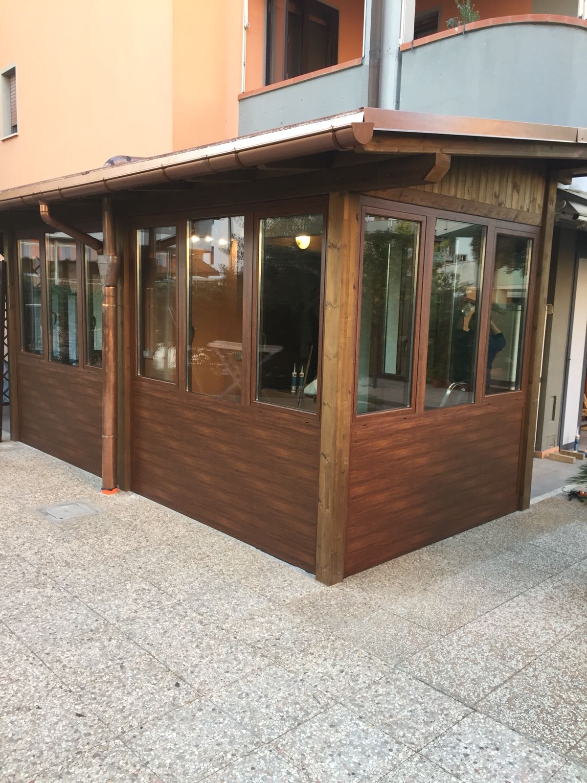 gazebo in legno-alluminio