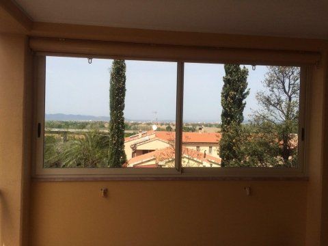 finestra con apertura scorrevole