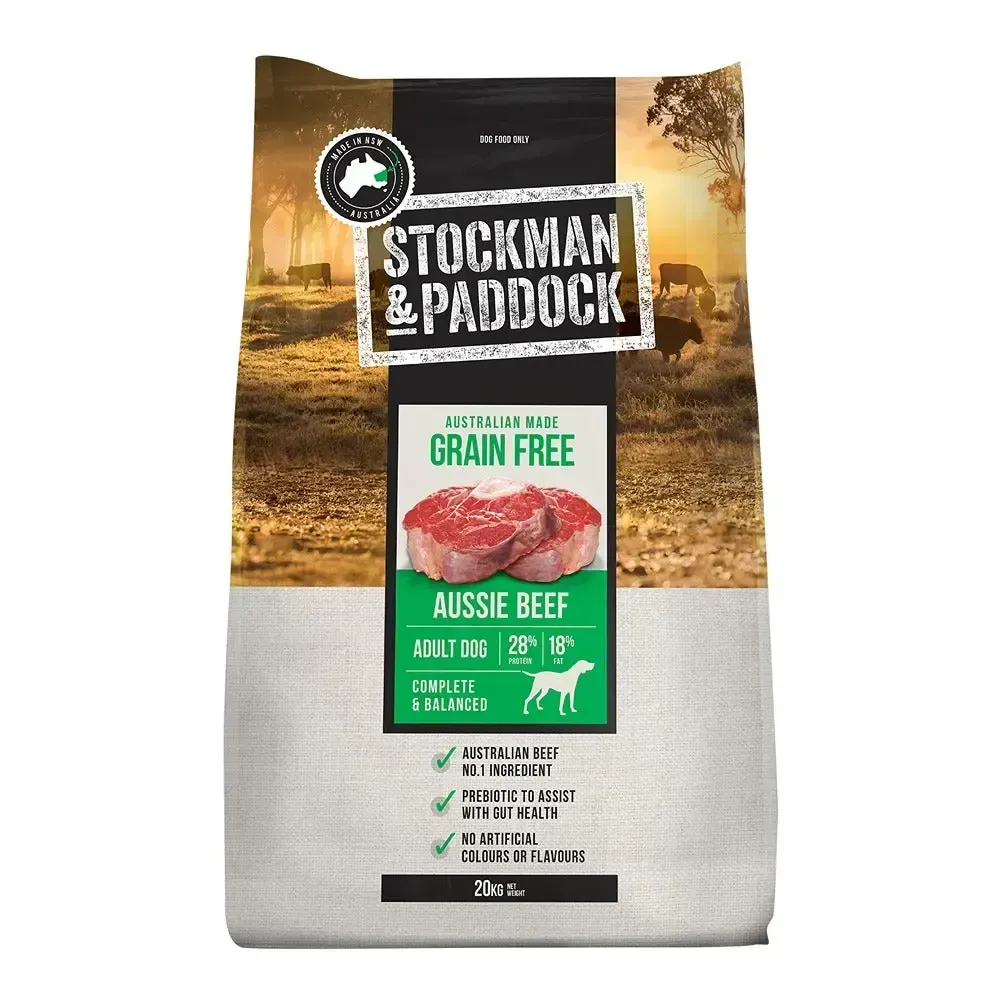 Bag of Stockman & Paddock Aussie Beef dog food. Grain free, with beef and a grassy background — Territory Stock Feed & Saddlery in Alice Springs, NT