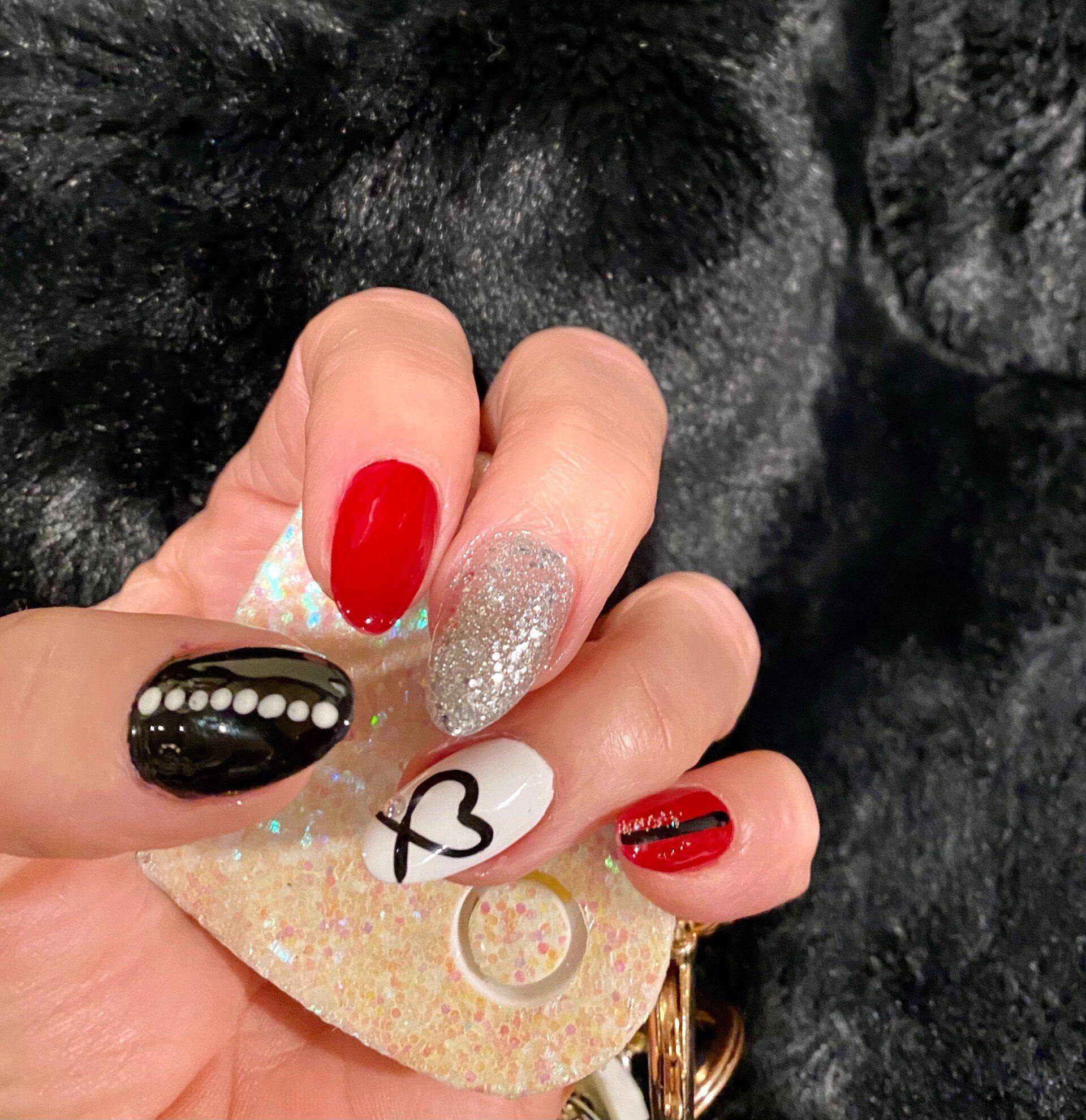 Best Nail Salon at Brushed Studio in Huntington Beach 714-536-2277