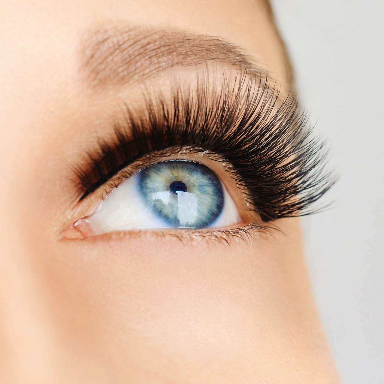 Best Lashes at Brushed Studio in Huntington Beach 714-536-2277