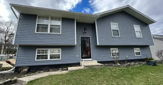 Residential asphalt shingle roof replacements for homes in Maryland