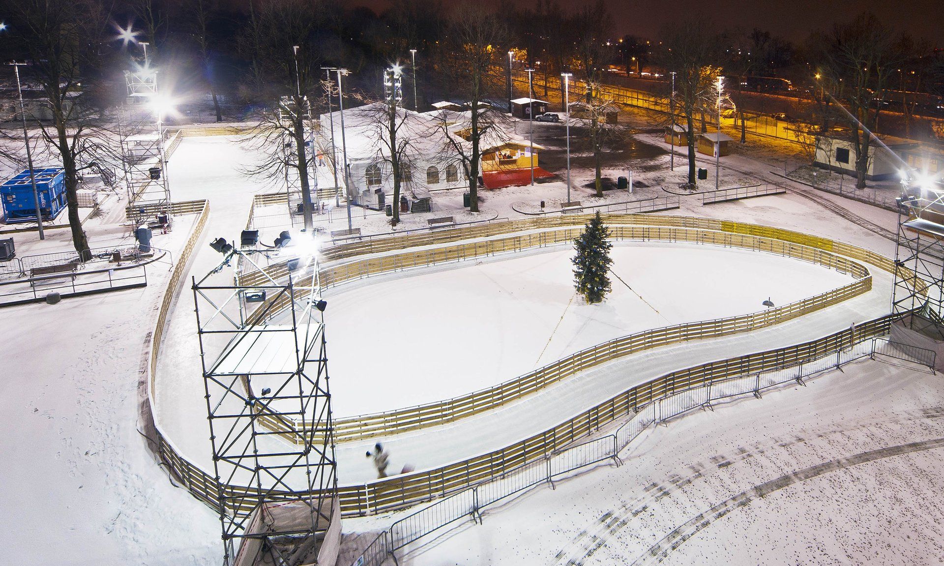 realizzazioni Arte e Strutture, Varese e Milano