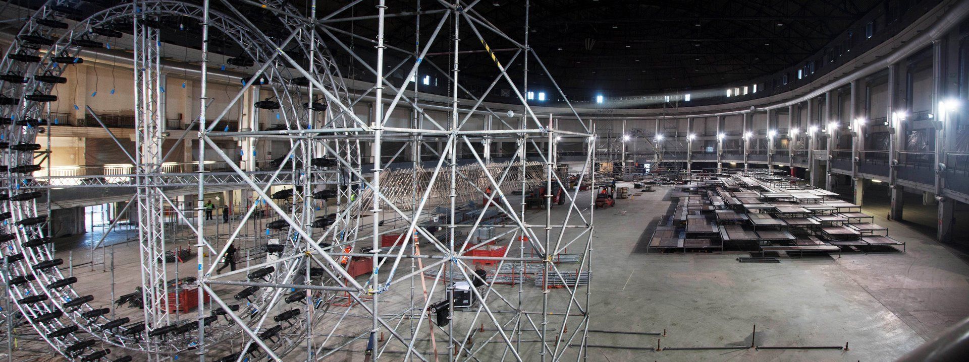 realizzazioni Arte e Strutture, Varese e Milano