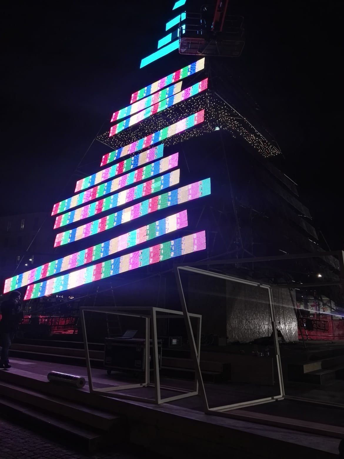 realizzazioni Arte e Strutture, Varese e Milano