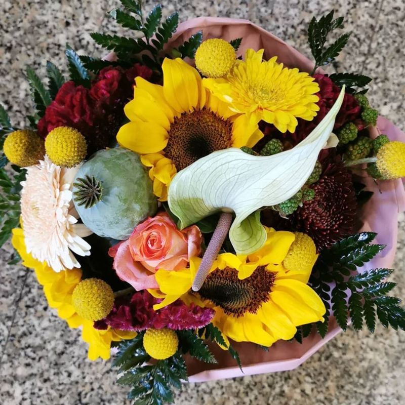 composizione floreale come centrotavola