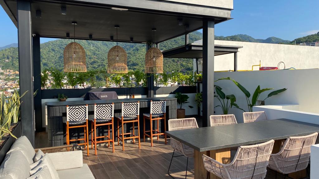 Barbecue and dining area