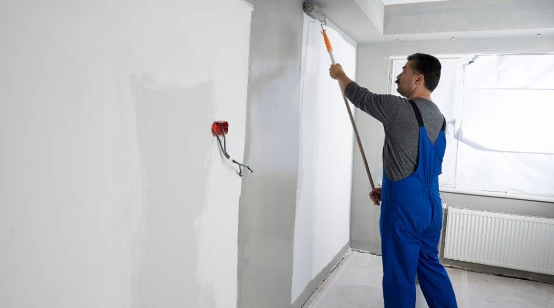 The Best Time of Year to Paint Your House
