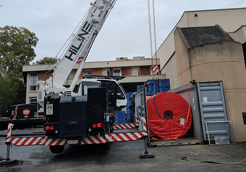 mobile crane hire for industrial