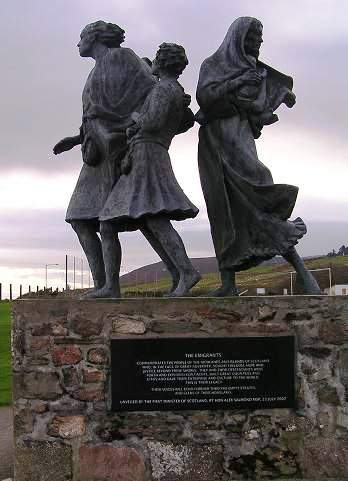 The Emigrants statue, Helmsdale