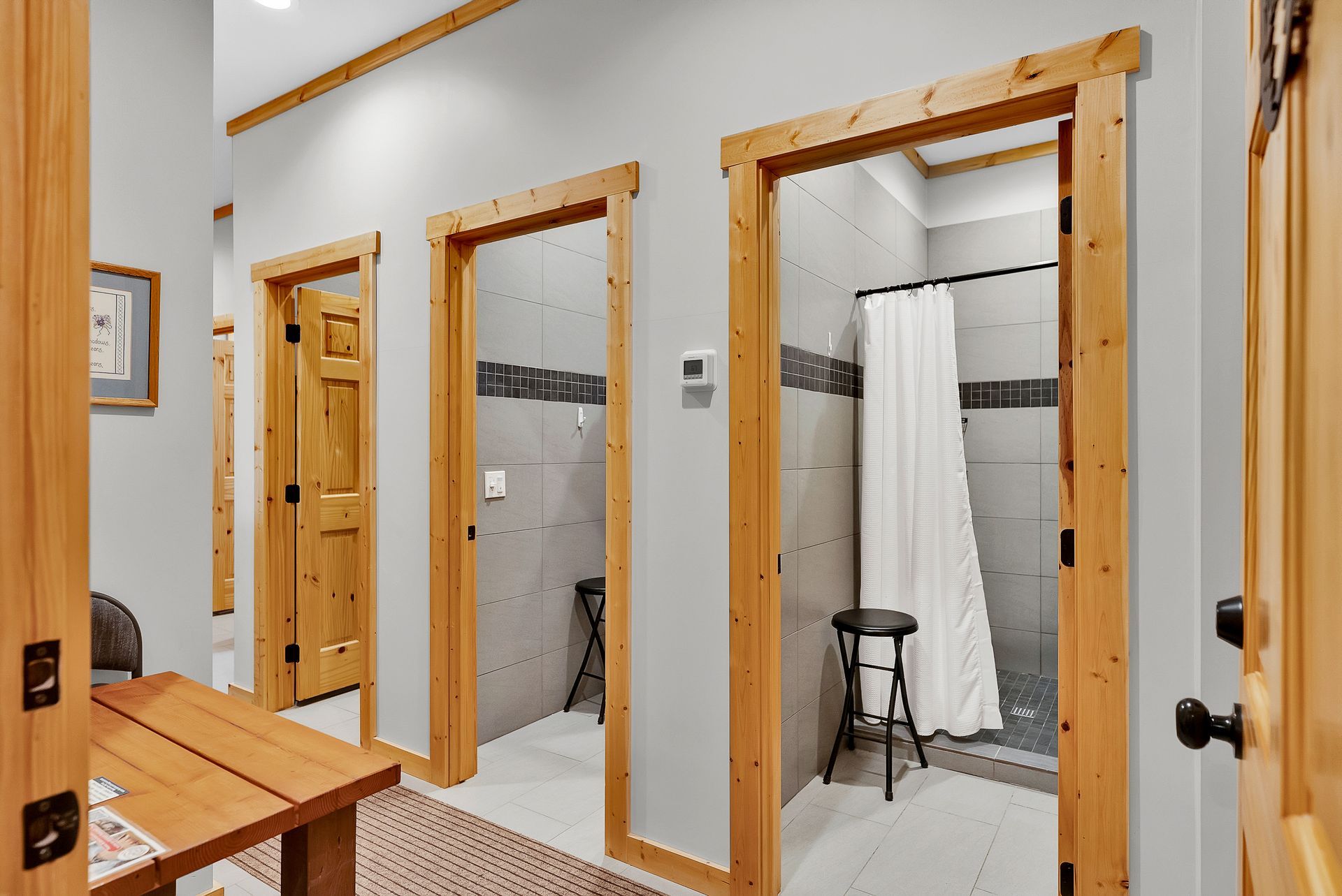 North Haven Campground in Bonners Ferry, Idaho bathhouse with mens and womens restrooms, showers and laundry room