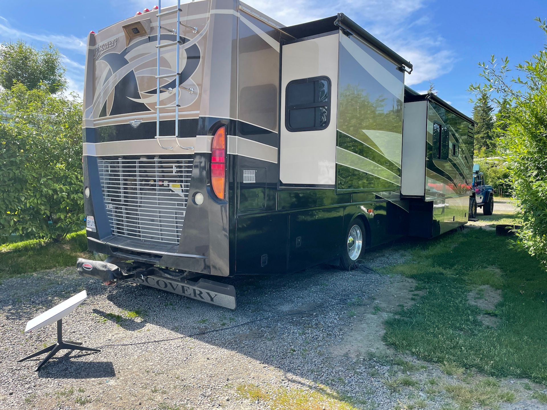rv pull through full hook up site