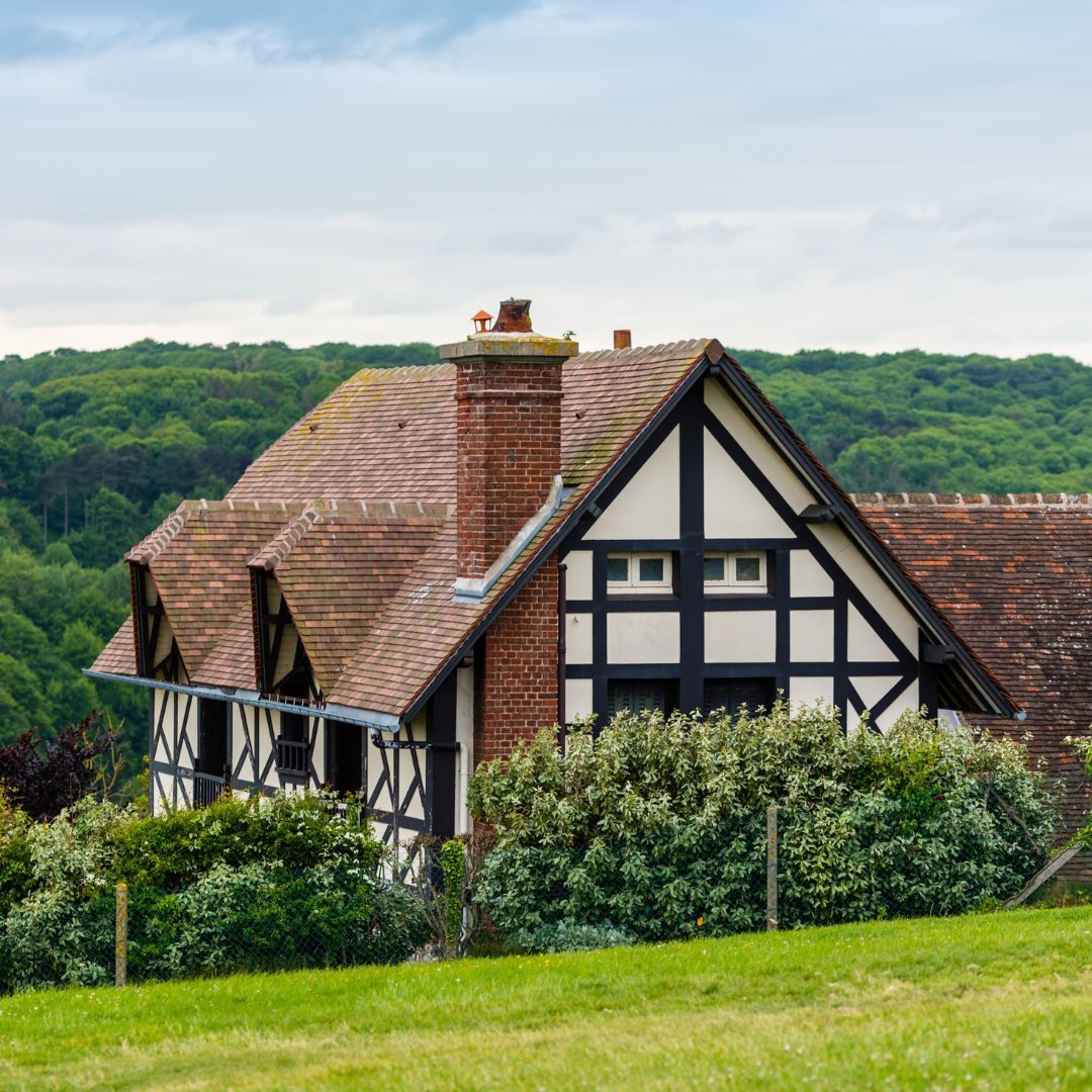 From Wreck to Riches: How to Protect Your Profits in a Property Flip