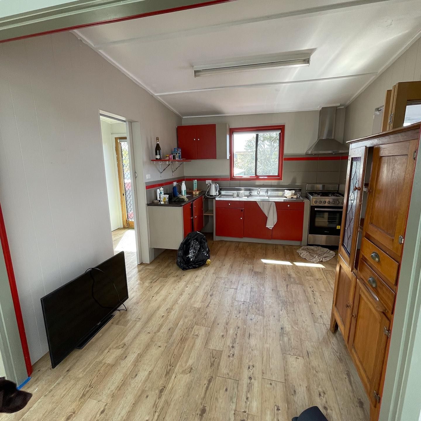 kitchen renovation before