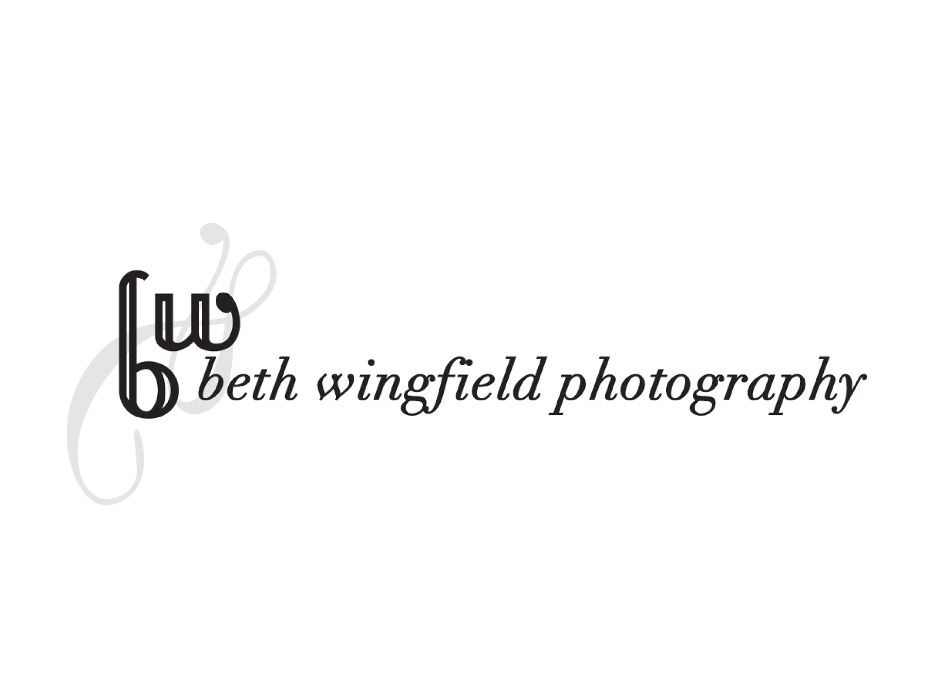 Beth Wingfield Photography logo.