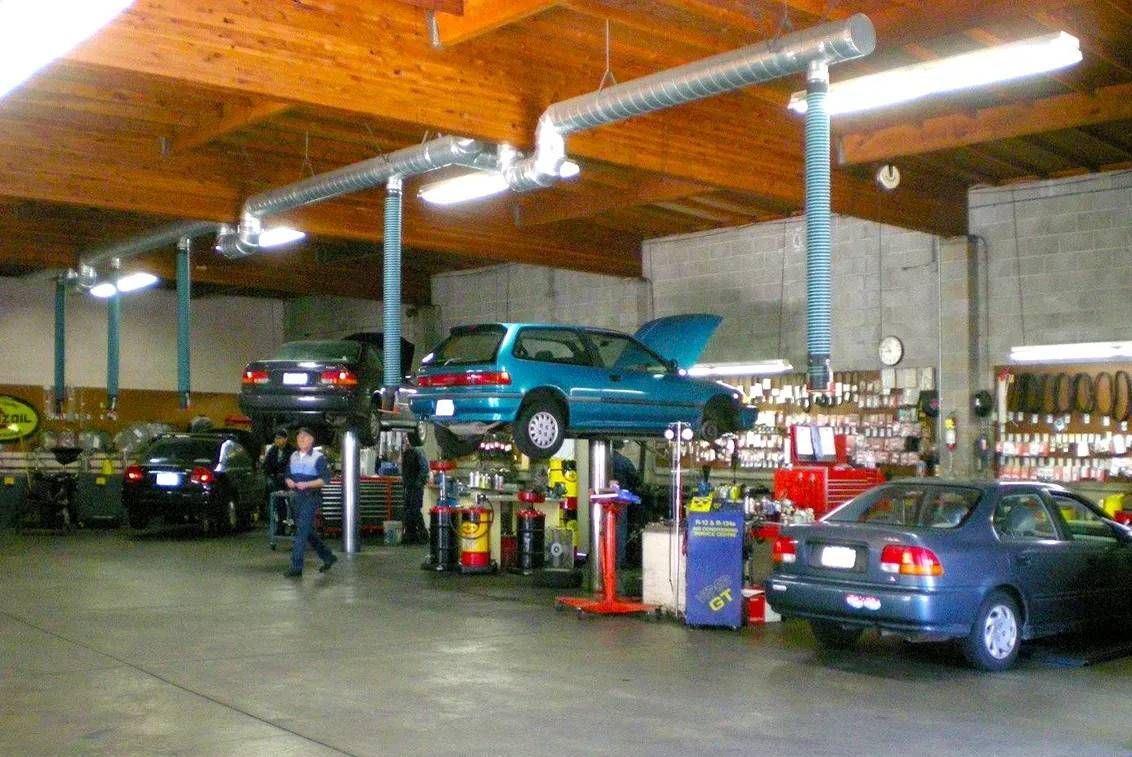 different vehicles at our  Berkeley auto repair shop | Berkeley Minicar