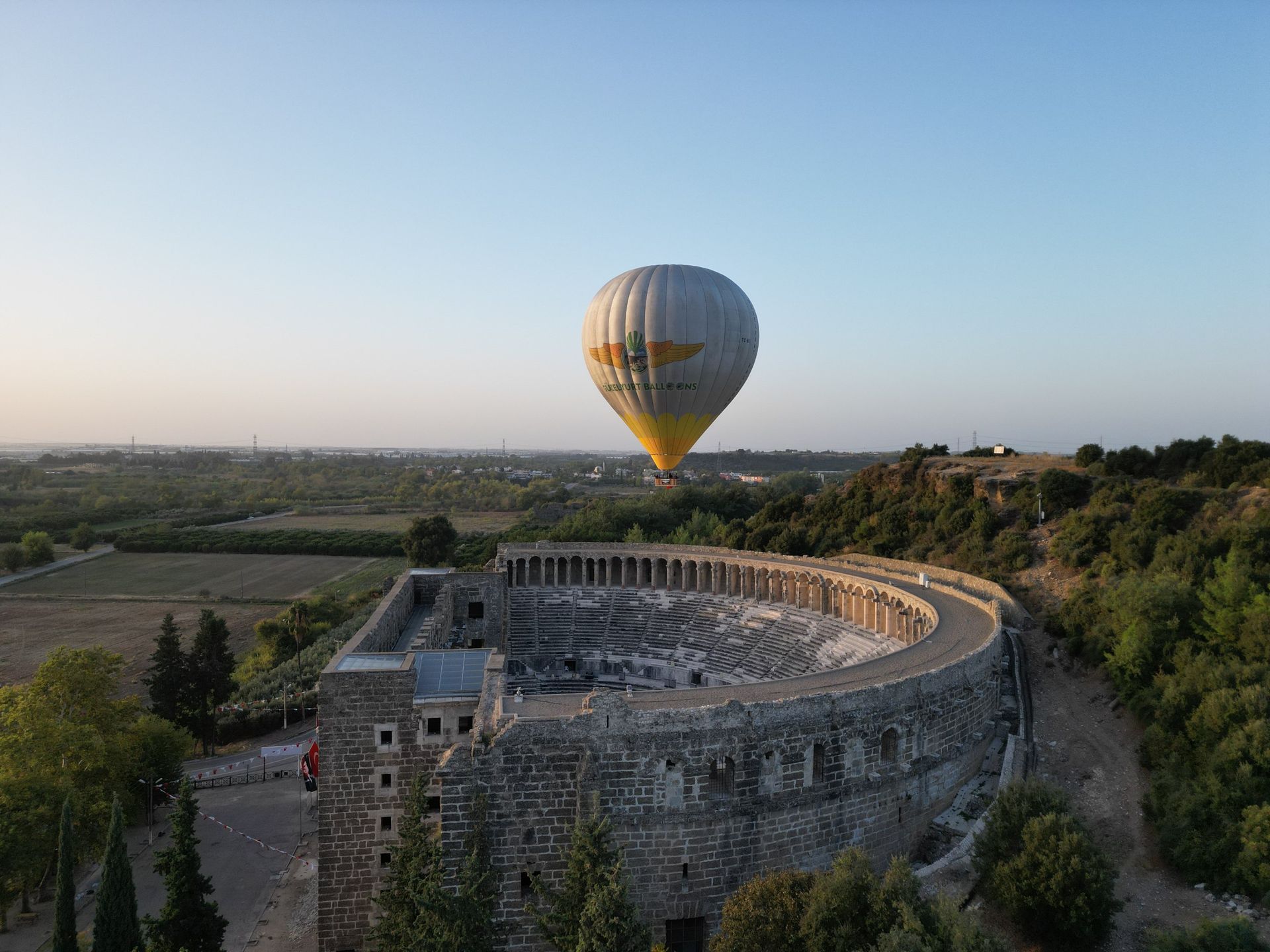 World Dreams Hotels