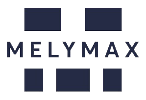 Logo Melymax avec un motif carré bleu foncé au-dessus et en dessous du mot.