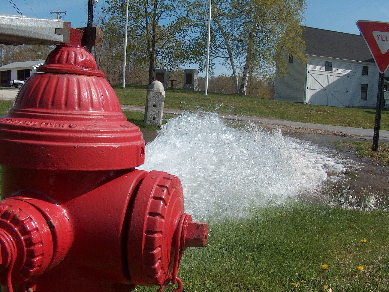 Water Mains Flushing from Hydrant