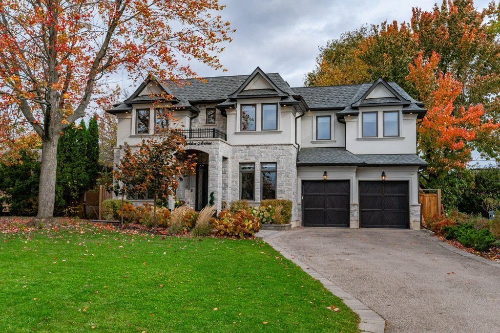 Oakville House Prices: Trends and Insights for 2025