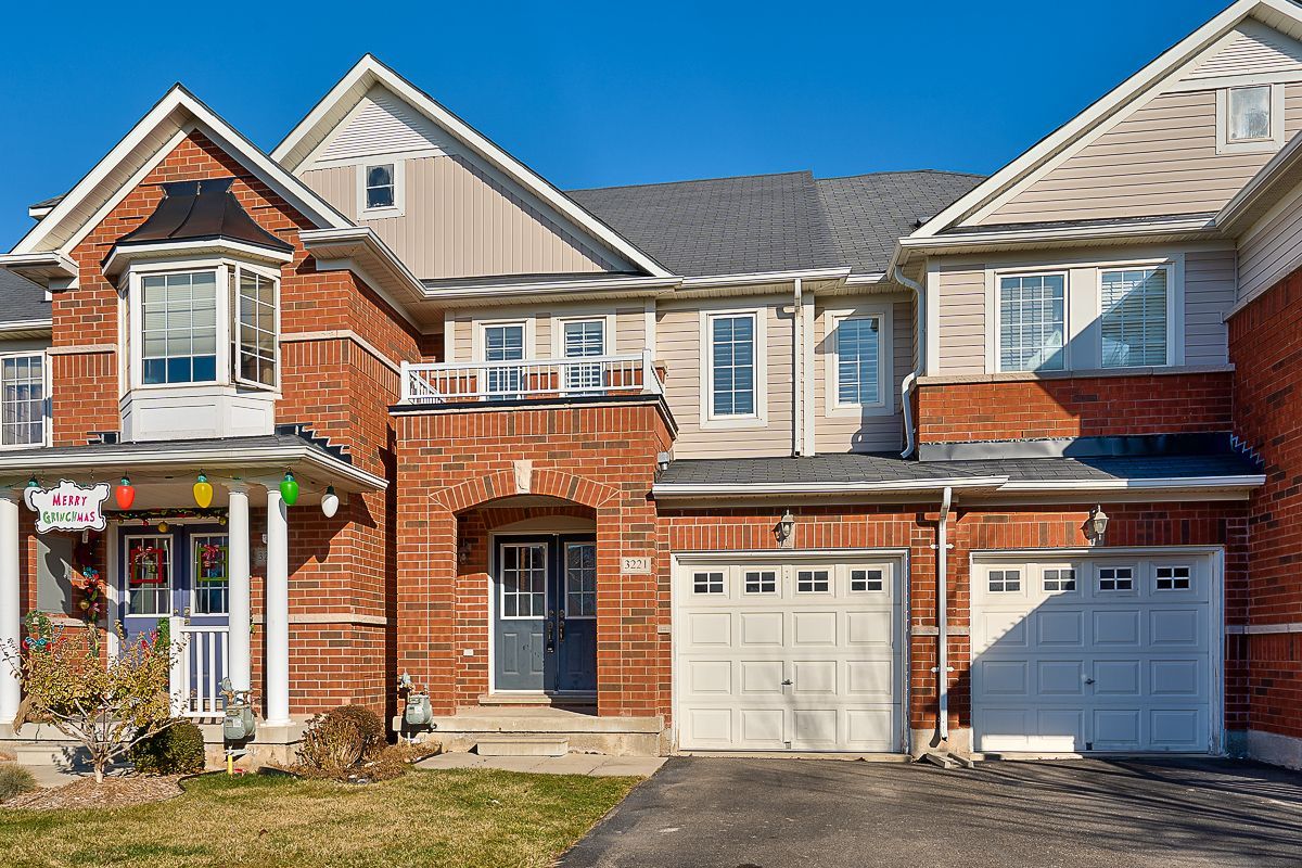 Alton Village townhome for lease