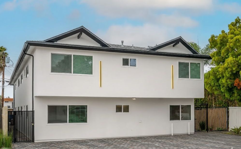 4515 Felton Street apartment building