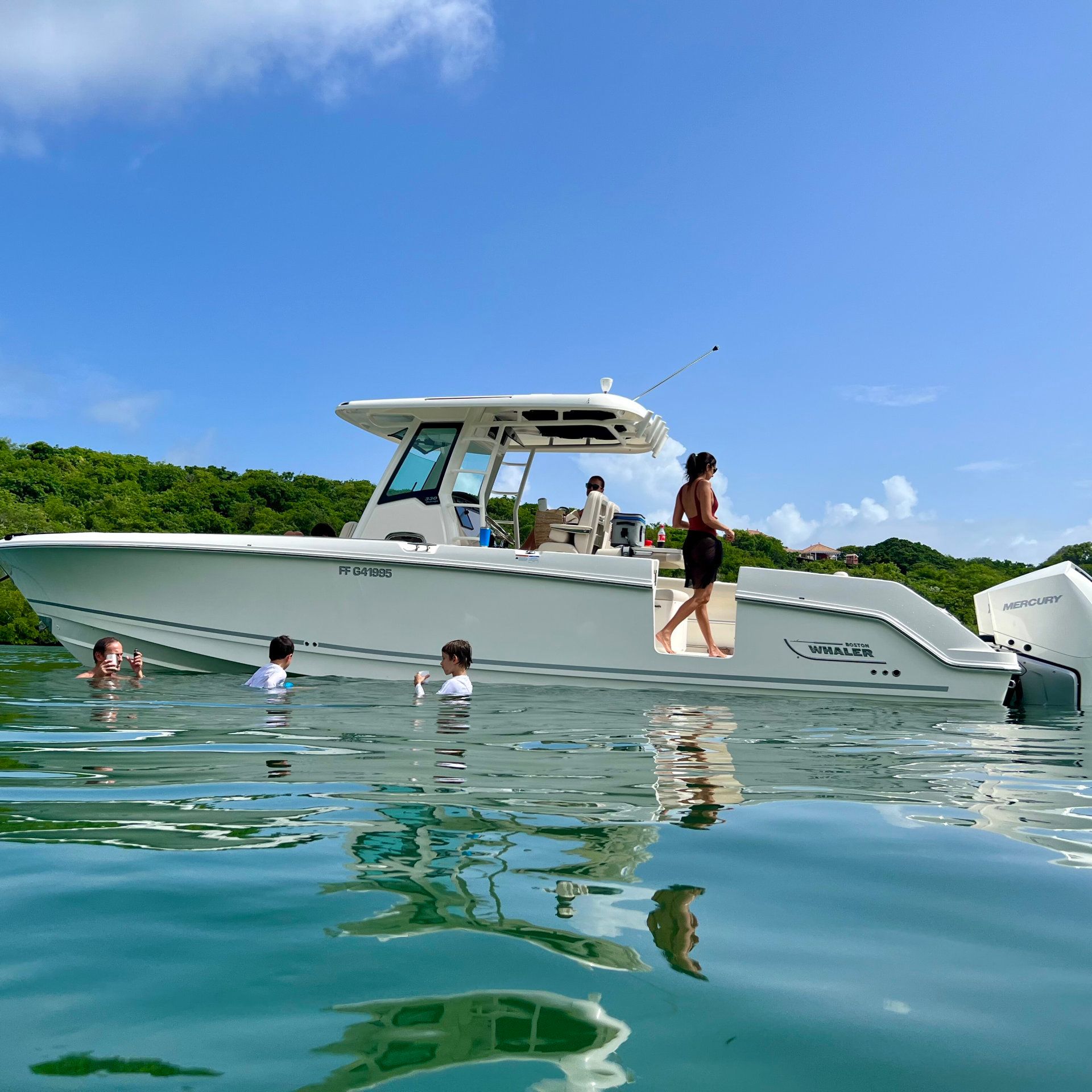 DOMAINE DES FONDS BLANCS | WATER ACTIVITIES - BOAT