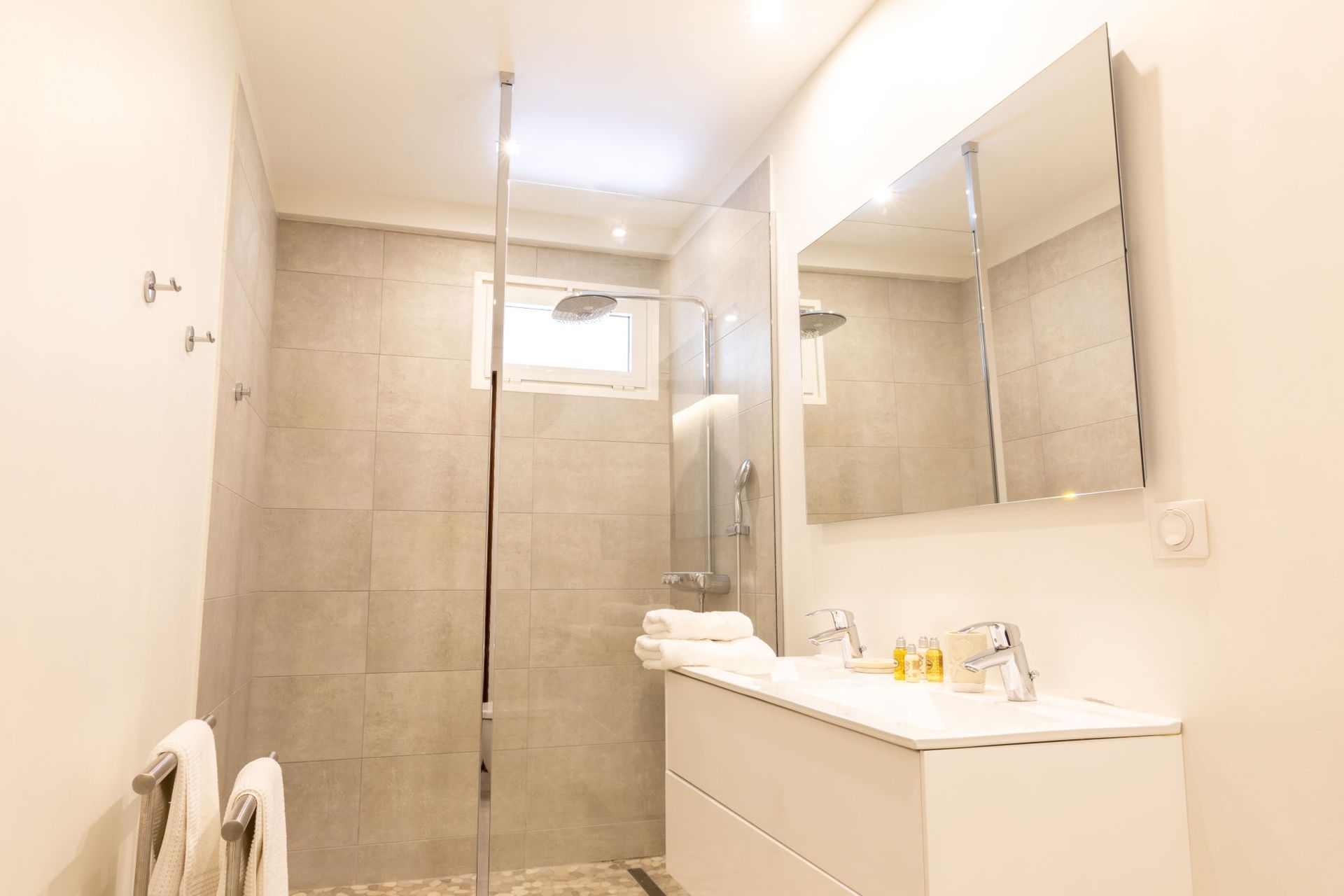 VILLA CORALIE - ROOMS - VIEW 8