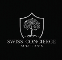Silbernes Schildlogo mit Baum und dem Schriftzug „Swiss Concierge Solutions“ auf dunkelblauem Hintergrund.