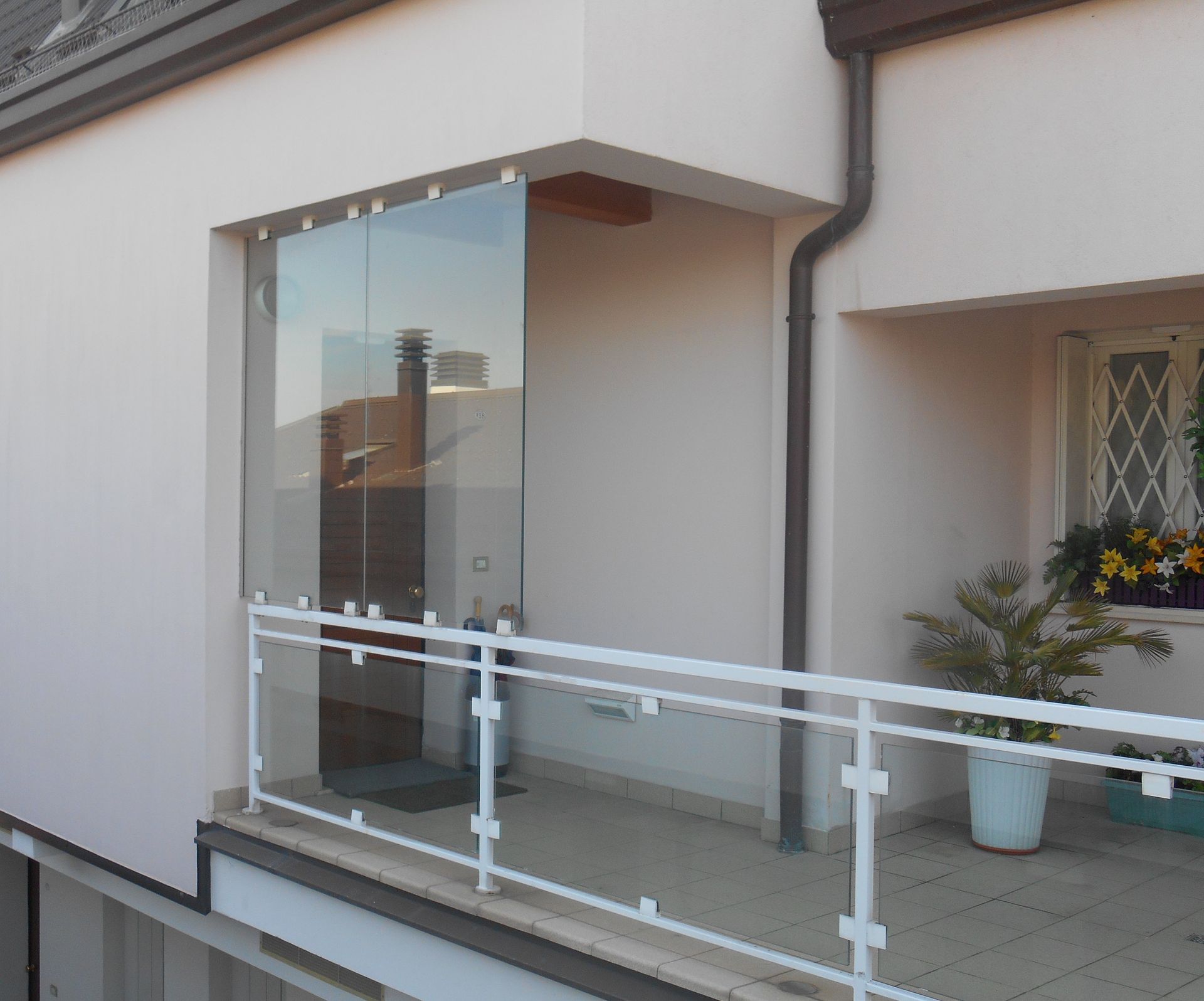 terrazza con protezione in vetro