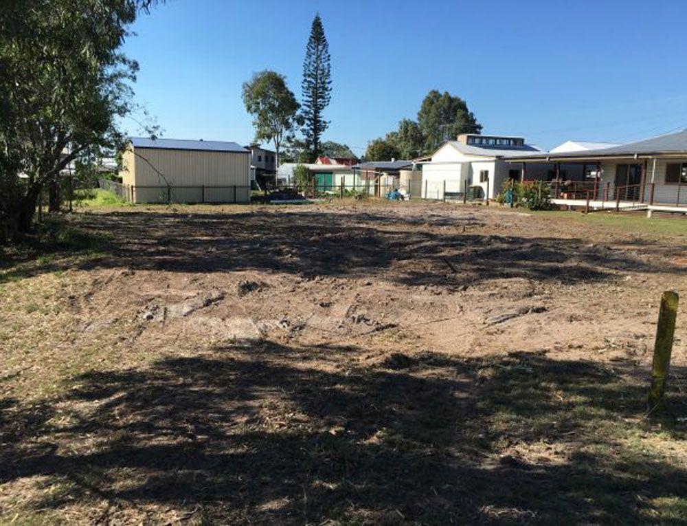 Open Field With Houses — Active Tree Fellas in River Heads, QLD