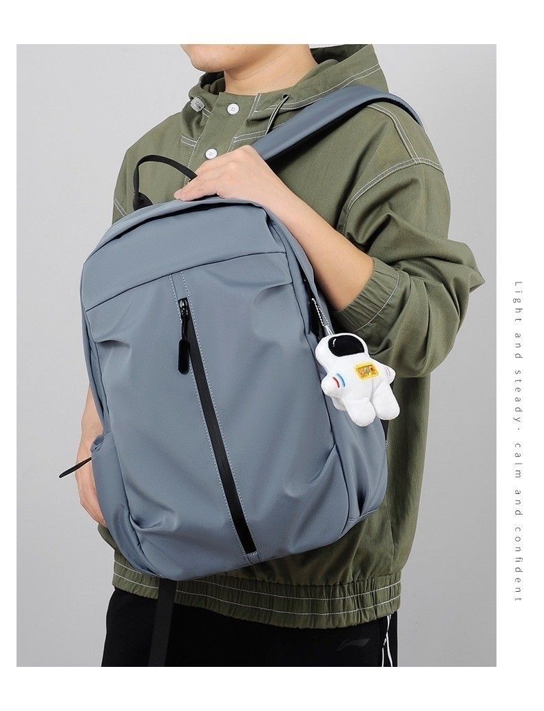 質感時尚大容量雙肩包