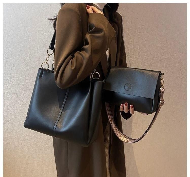 簡約復古磁釦子母包