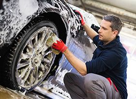 Wheel cleaning service