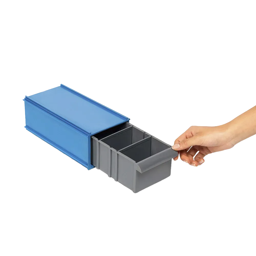 Gaveta plástica cerrada